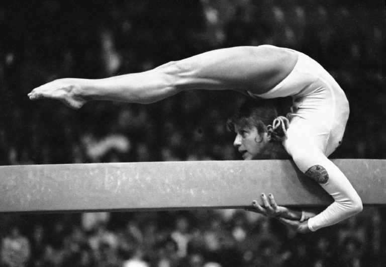 История развития спортивной гимнастики в россии. Ольга Корбут. Ольга Корбут спортивная гимнастика. Ольга Корбут 1976. Советская гимнастка Ольга Корбут.