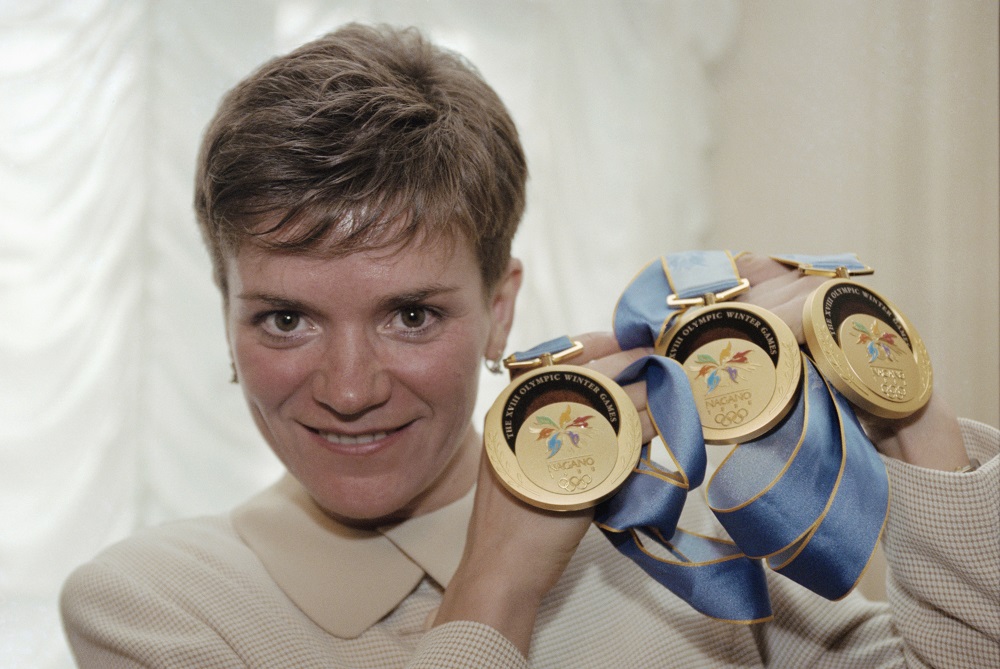 Лариса Лазутина с медалями