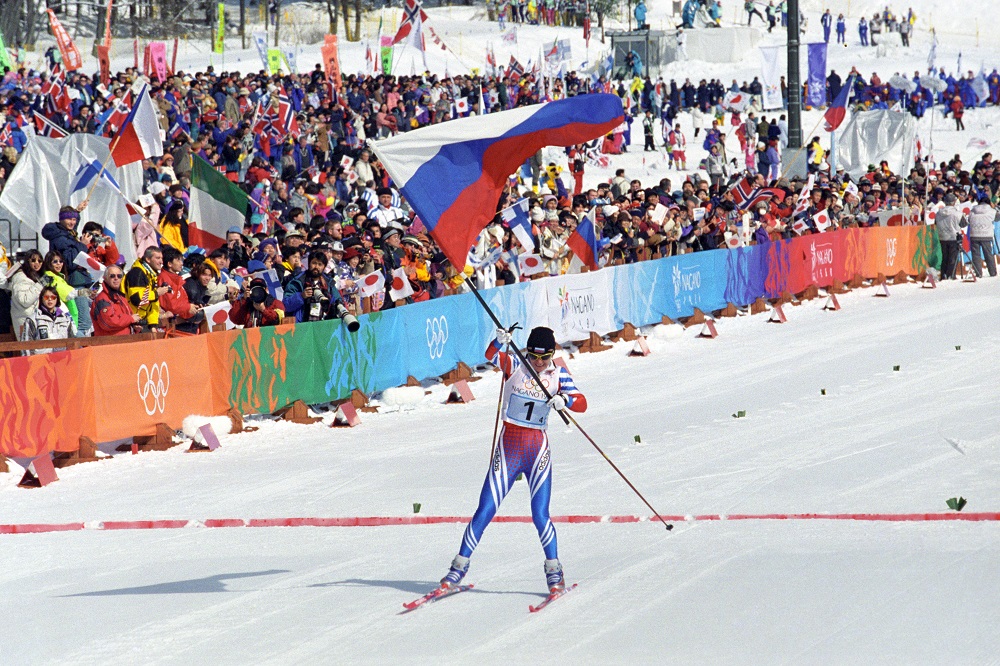 Лариса Лазутина во время лыжной гонки